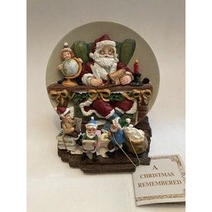 A Christmas Remembered Hand Painted 3D Christmas Plate & Stand 1997 18018 In Box
